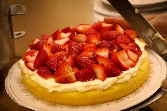 Phoenix Bakery fresh strawberry whipped cream cake